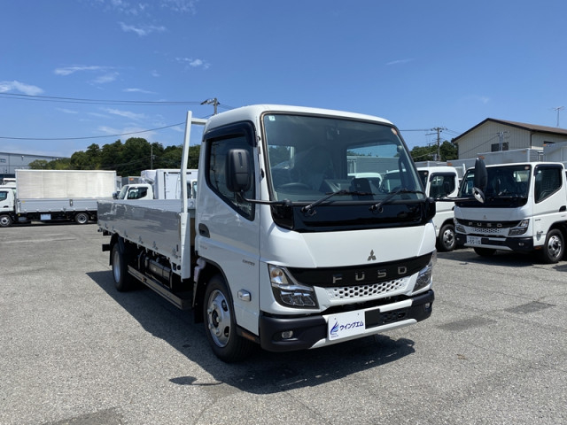 三菱ふそう キャンター 小型 平ボディ 2RG-FEAV0(112577) 3枚目