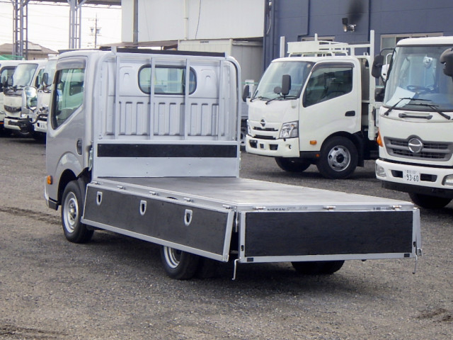 日産自動車 アトラス 小型 平ボディ CBF-SQ2F24(112741) 28枚目