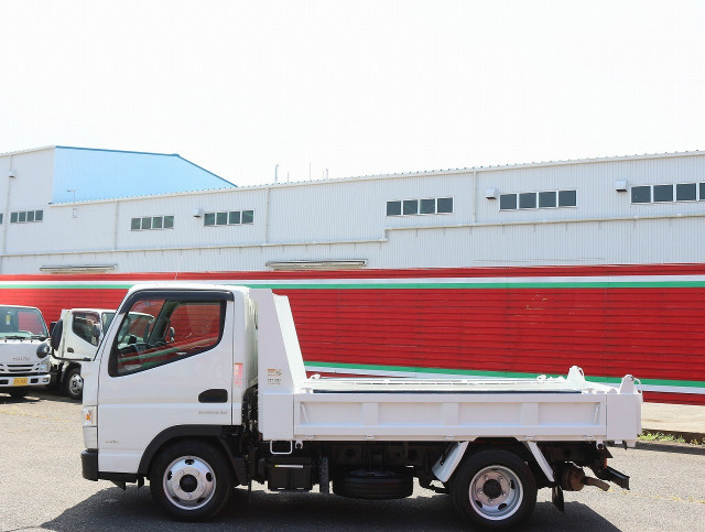 三菱ふそう キャンター 小型 土砂ダンプ TPG-FBA30(109366) 9枚目