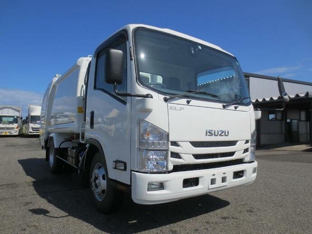 いすゞ エルフ 小型 塵芥車（プレス式） 2PG-NPR88YN(8880) 1枚目