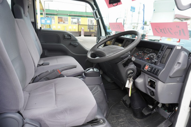 いすゞ エルフ 小型 冷蔵冷凍バン TPG-NHR85AN(110763) 37枚目