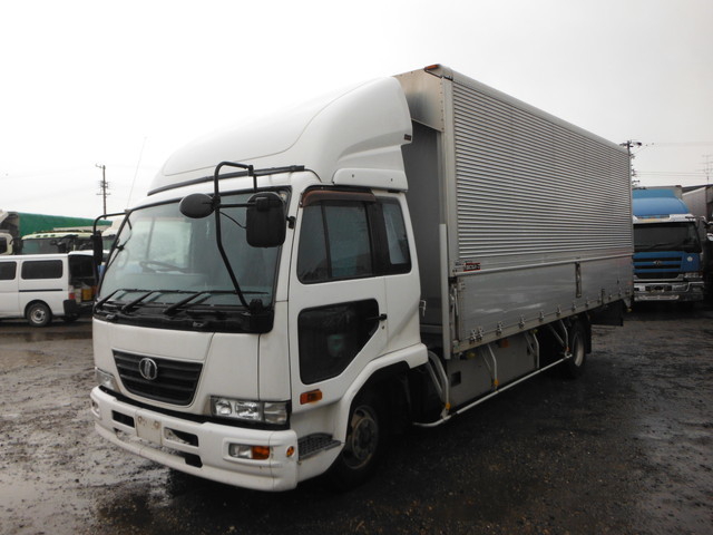 日産自動車 その他・不明 中型 ウィング BDG-MK36C(1564) 2枚目