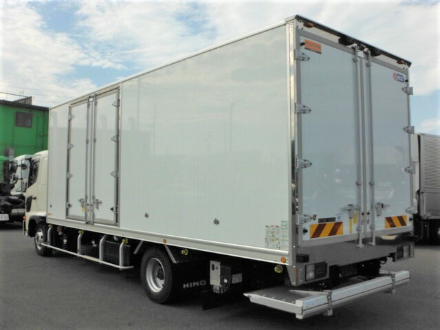 日野 レンジャー 中型 冷蔵冷凍バン 2KG-FD2ABG(39348) 3枚目