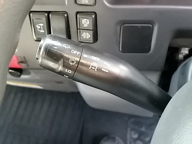 いすゞ エルフ 小型 冷蔵冷凍バン PKG-NPR75N(8206) 70枚目