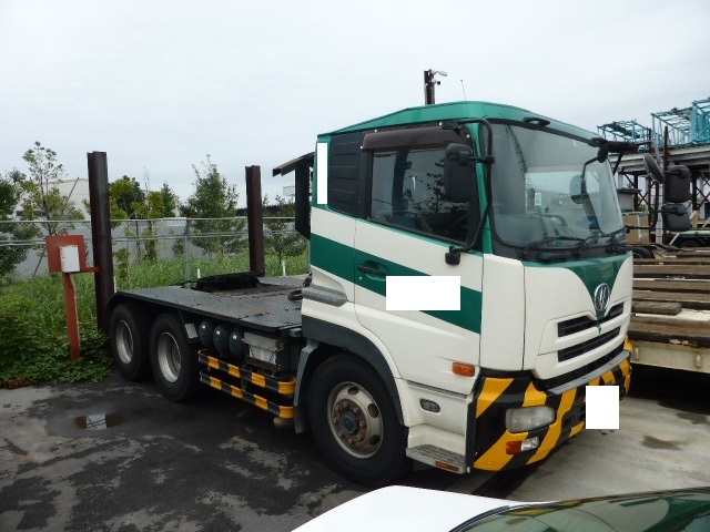 UDトラックス（日産） ビッグサム 大型 トラクタ ADG-GW4XLG(2130) 4枚目