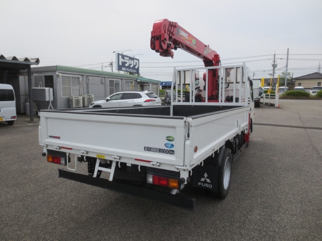 三菱ふそう キャンター 小型 平ボディ（クレーン付） 2PG-FK62F(109792) 4枚目