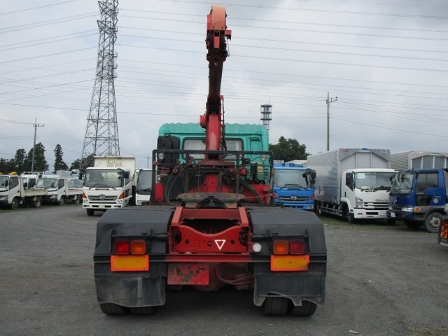 UDトラックス（日産） ビッグサム 大型 トラクタ ADG-GW4XLG(2030) 5枚目