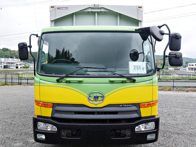 UDトラックス（日産） コンドル 中型 ウィング TKG-MK38L(109551) 3枚目