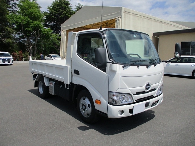 日野 デュトロ 小型 土砂ダンプ 2RG-XZU600T(9963) 2枚目