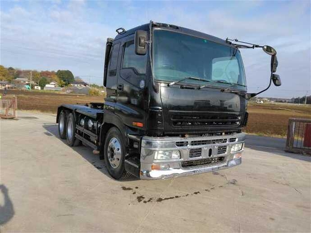 いすゞ ギガ 大型 トラクタ PJ-EXZ52J6(37807) 2枚目