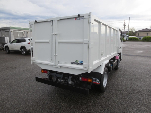 三菱ふそう キャンター 小型 土砂ダンプ 2RG-FBA60(105278) 4枚目