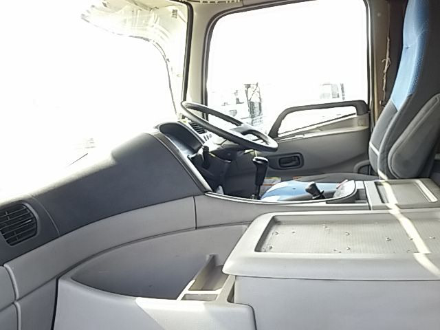 UDトラックス（日産） クオン 大型 土砂ダンプ ADG-CW4XL(9323) 45枚目