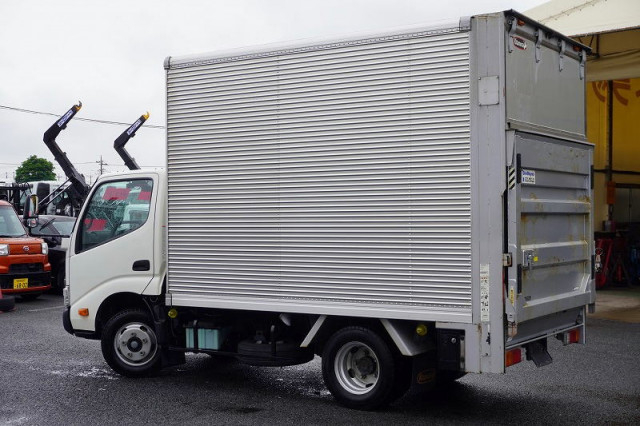 トヨタ ダイナ 小型 バン TPG-XZU605(110733) 7枚目