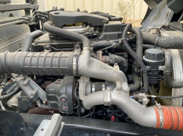 UDトラックス（日産） コンドル 中型 バン SKG-LK38C(8973) 38枚目