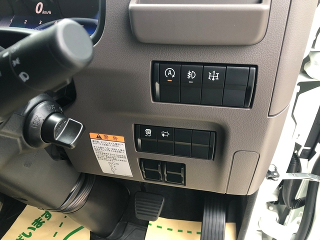 三菱ふそう キャンター 中型 平ボディ（クレーン付） 2RG-FEB80(107896) 30枚目