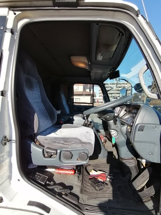 UDトラックス（日産） コンドル 増トン ウィング BDG-PK37D(5335) 81枚目