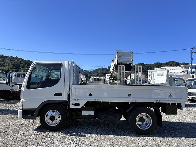 マツダ タイタン 小型 平ボディ KK-WH6HH(112627) 4枚目