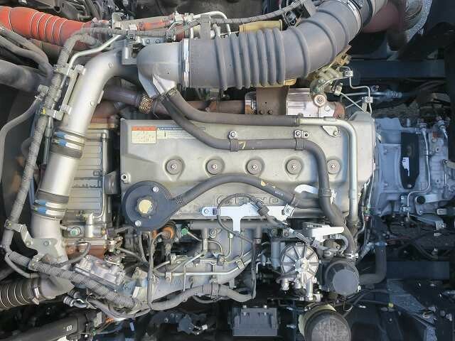 日野 プロフィア 大型 ウィング 2RG-FW1AHG(35493) 13枚目