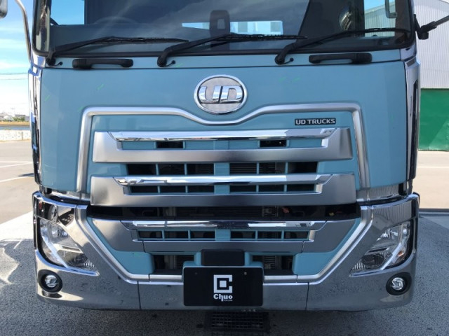 UDトラックス（日産） クオン 大型 トラクタ 2PG-GK5AAB(111839) 34枚目