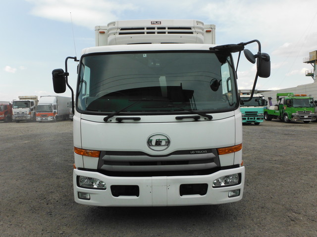 UDトラックス（日産） コンドル 中型 冷蔵冷凍バン TKG-MK38C(3391) 3枚目