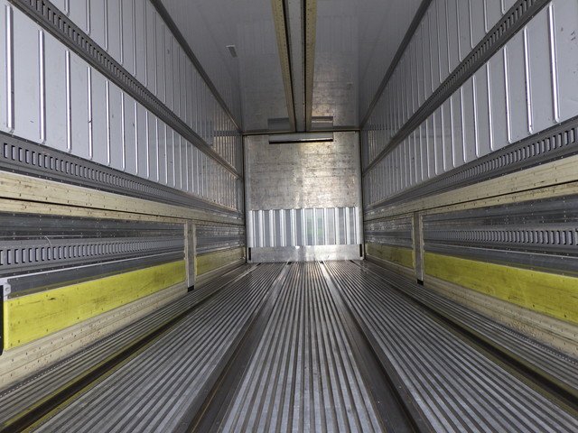 Mitsubishi Fuso - Large Freezer wing body 2PG-FS74HZ(104147) 5枚目