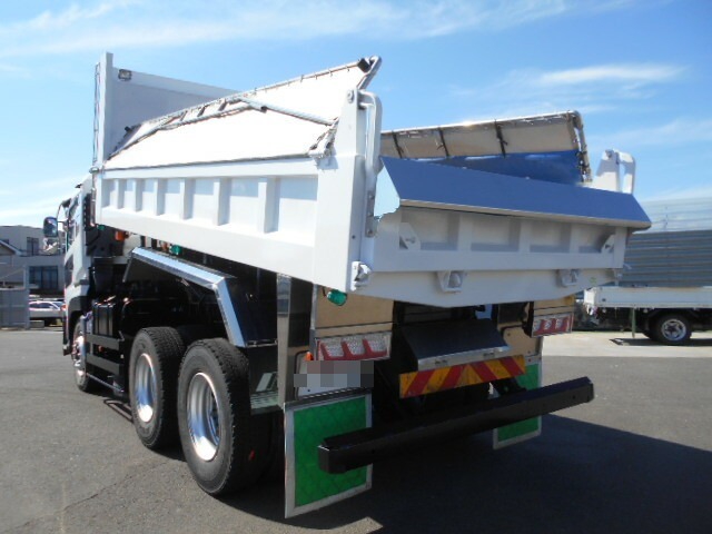 UDトラックス（日産） クオン 大型 土砂ダンプ QKG-CW5XL(11692) 12枚目
