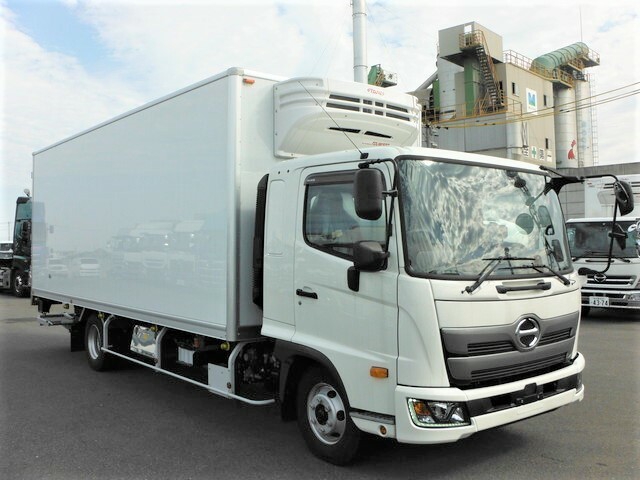 日野 レンジャー 中型 冷蔵冷凍バン 2KG-FD2ABG(39348) 2枚目