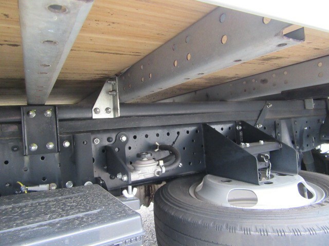 いすゞ エルフ 小型 バン TRG-NLR85AN(10082) 20枚目
