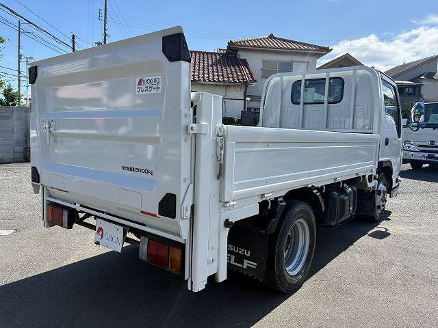 いすゞ エルフ 小型 平ボディ TRG-NJR85A(110141) 6枚目