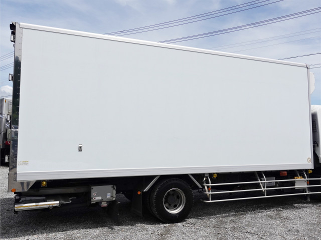 Isuzu forward 6studs large Freezer box_body SKG-FSR90T2(109474) 10枚目