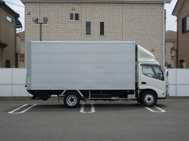 Hino dutro Small Box body PB-XZU341(6624) 3枚目