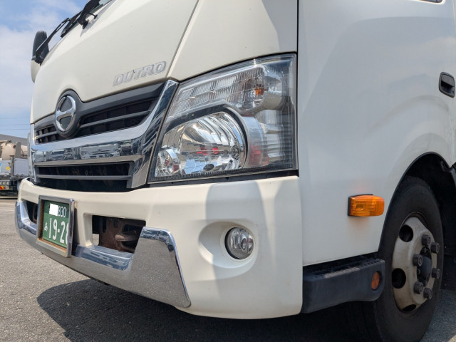 Hino dutro Small Freezer box_body TKG-XZU720M(110822) 26枚目