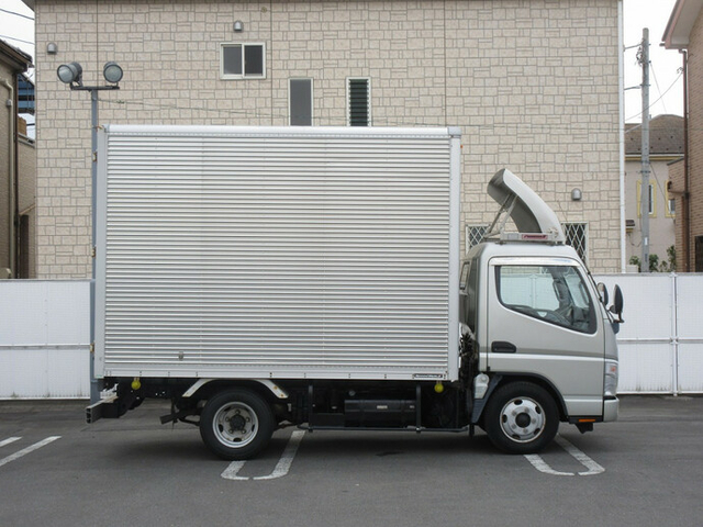 三菱ふそう キャンター 小型 バン PDG-FE72D(7700) 5枚目