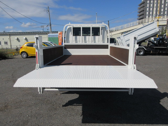 日野 デュトロ 小型 Wキャブ 2WG-XZU686M(111810) 8枚目