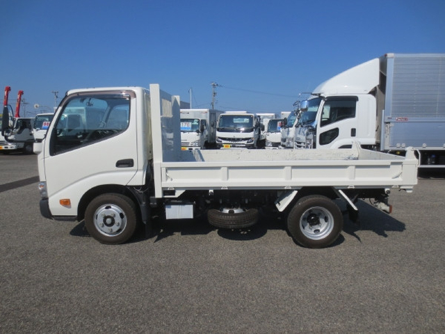 トヨタ ダイナ 小型 土砂ダンプ 2RG-XZC600D(109800) 9枚目