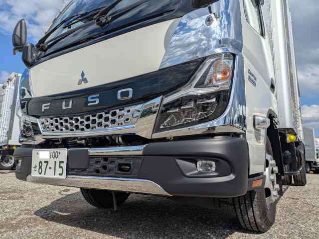 三菱ふそう キャンター 小型 バン 2RG-FEA20(113405) 28枚目