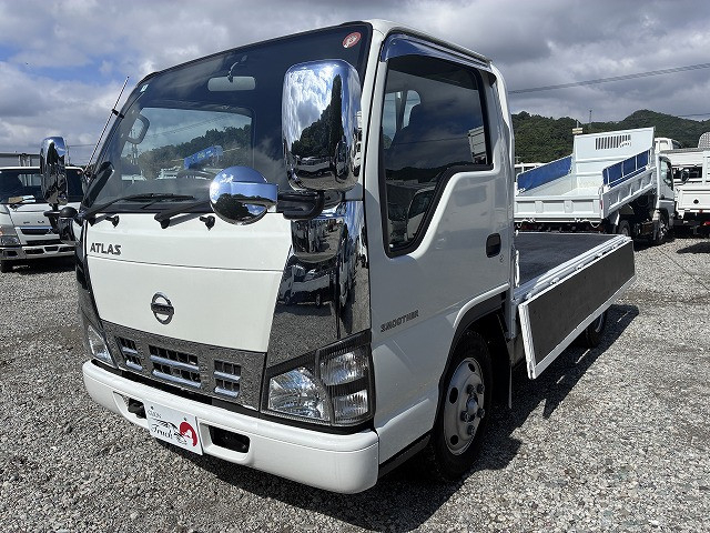 日産自動車 アトラス 小型 平ボディ PB-AKR81A(112065) 9枚目