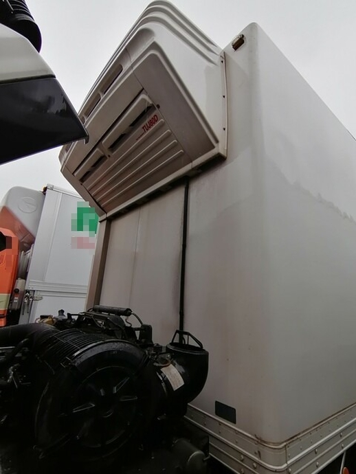 UDトラックス（日産） クオン 大型 冷蔵冷凍バン PKG-CG4ZA(5641) 61枚目