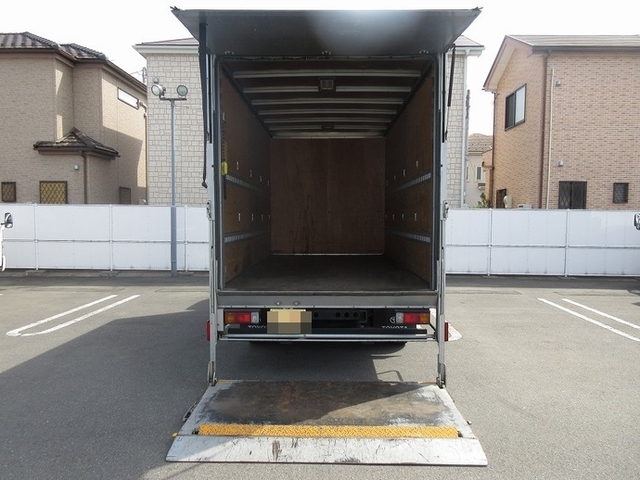 トヨタ ダイナ 小型 バン TKG-XZU710(11570) 8枚目
