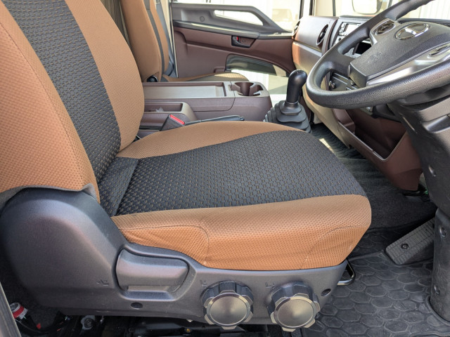 日野 レンジャー 中型 冷蔵冷凍バン 2KG-FD2ABG(105295) 40枚目