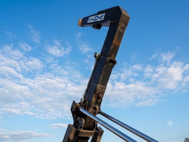 三菱ふそう ファイター 中型 コンテナ専用車 *********(107383) 25枚目