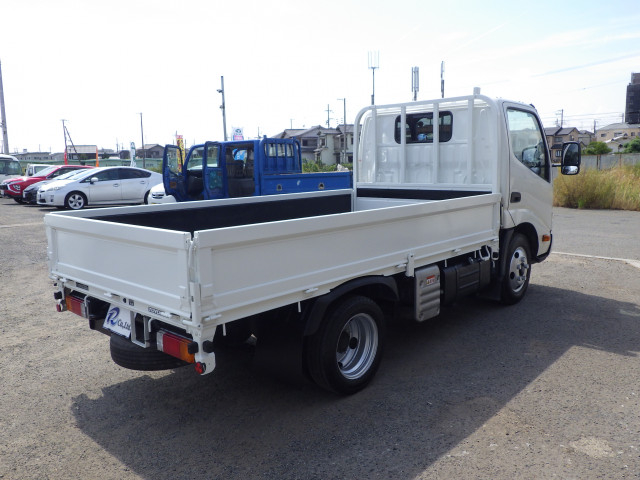 トヨタ トヨエース 小型 平ボディ 2RG-XZC605(110676) 26枚目