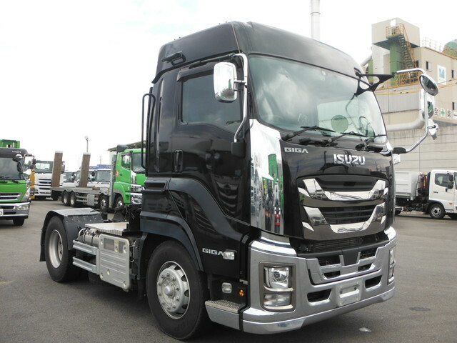 Isuzu giga Large Tractor 2PG-EXD52CD(34676) 33枚目