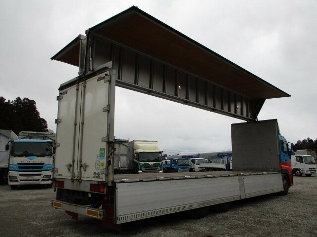 UDトラックス（日産） クオン 大型 ウィング PKG-CD4ZA(8857) 30枚目