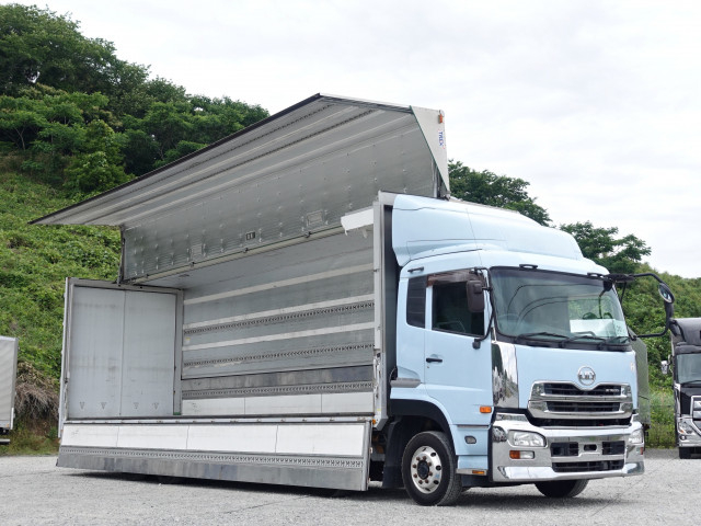 UDトラックス（日産） クオン 大型 ウィング QKG-CG5ZA(110337) 37枚目