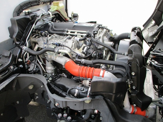三菱ふそう キャンター 小型 冷蔵冷凍バン 2PG-FBAV0(9563) 25枚目