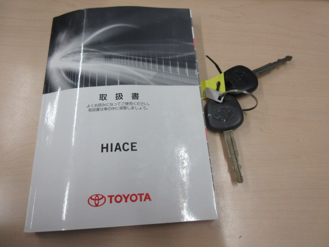 トヨタ ハイエース 小型 その他 CBA-TRH214W(109985) 4枚目