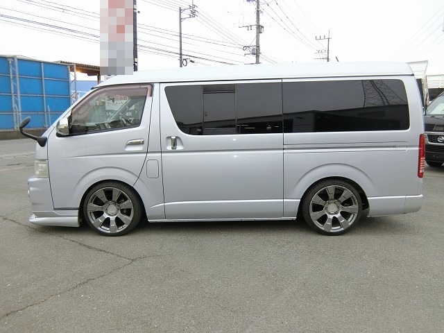 トヨタ レジアスエース 小型 バン CBF-TRH211K(79819) 9枚目
