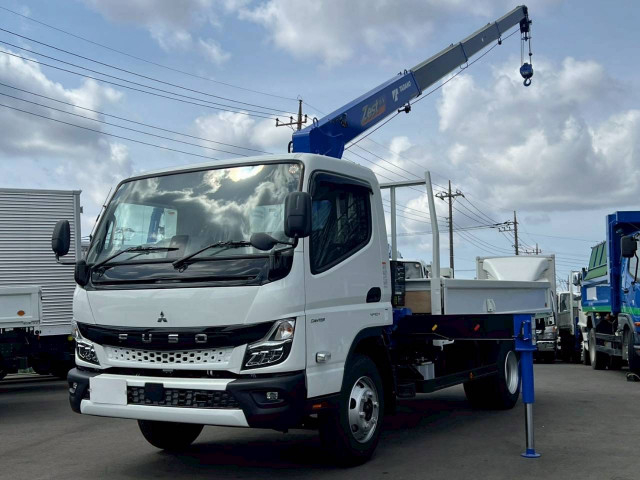 三菱ふそう キャンター 小型 平ボディ（クレーン付） 2PG-FEB90(104078) 1枚目