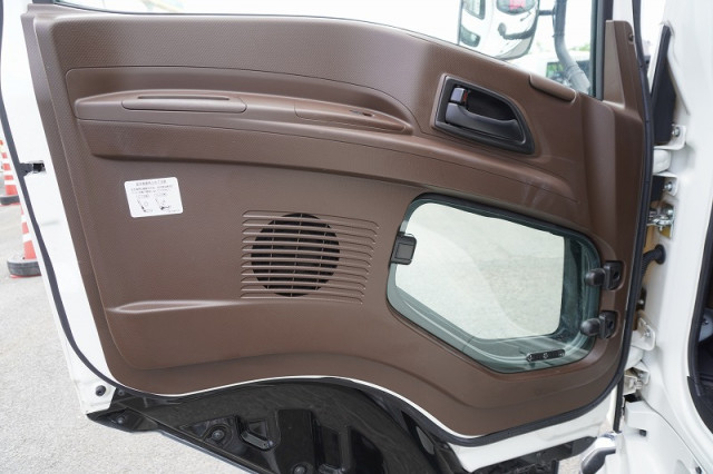 いすゞ ギガ 大型 冷蔵冷凍バン 2PG-CYJ77D(111340) 48枚目